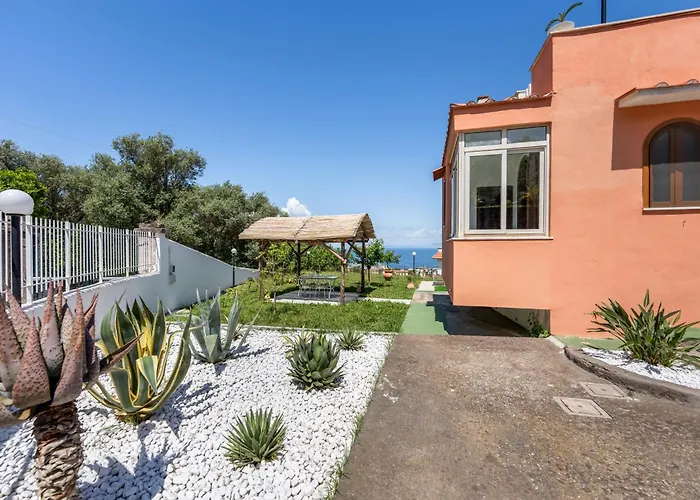 Holiday home Juliette's